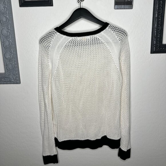 Michael Kors White Crochet Open Weave Sweater - Size L - Black Trim - Picture 4 of 4